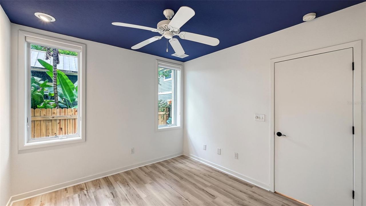 1685 Laurel Street, Unit 3, Sarasota, FL 34236 Photo