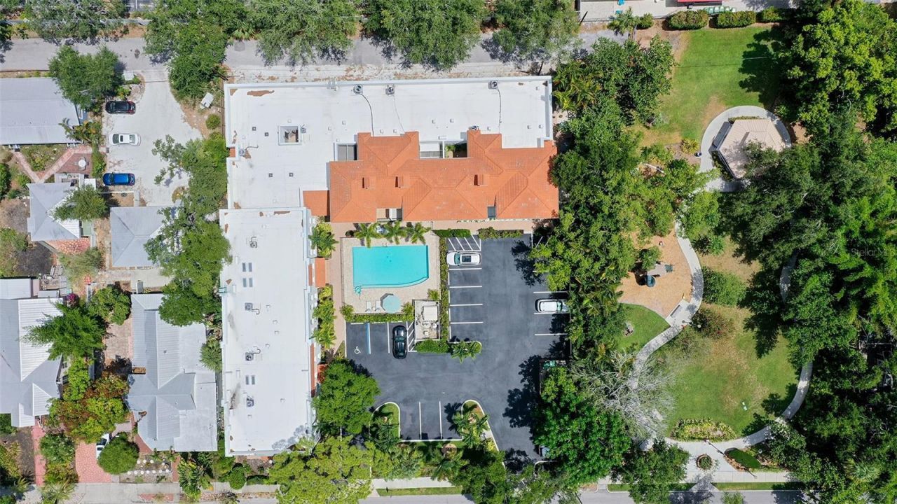 1685 Laurel Street, Unit 3, Sarasota, FL 34236 Photo