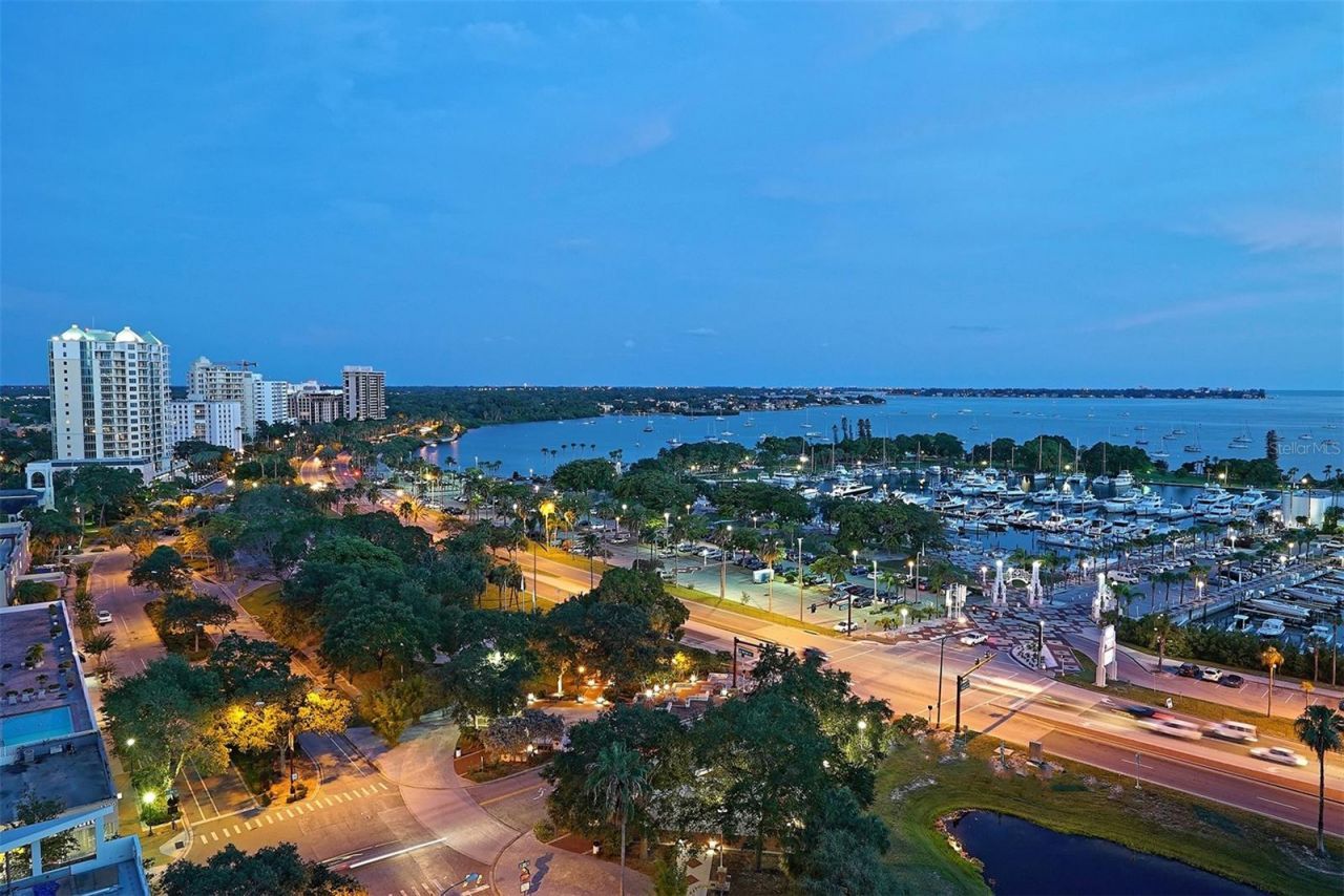 1685 Laurel Street, Unit 3, Sarasota, FL 34236 Photo