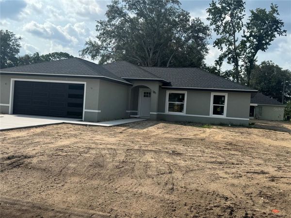 8 PINE TRACK TRAIL , OCALA, FL 34472