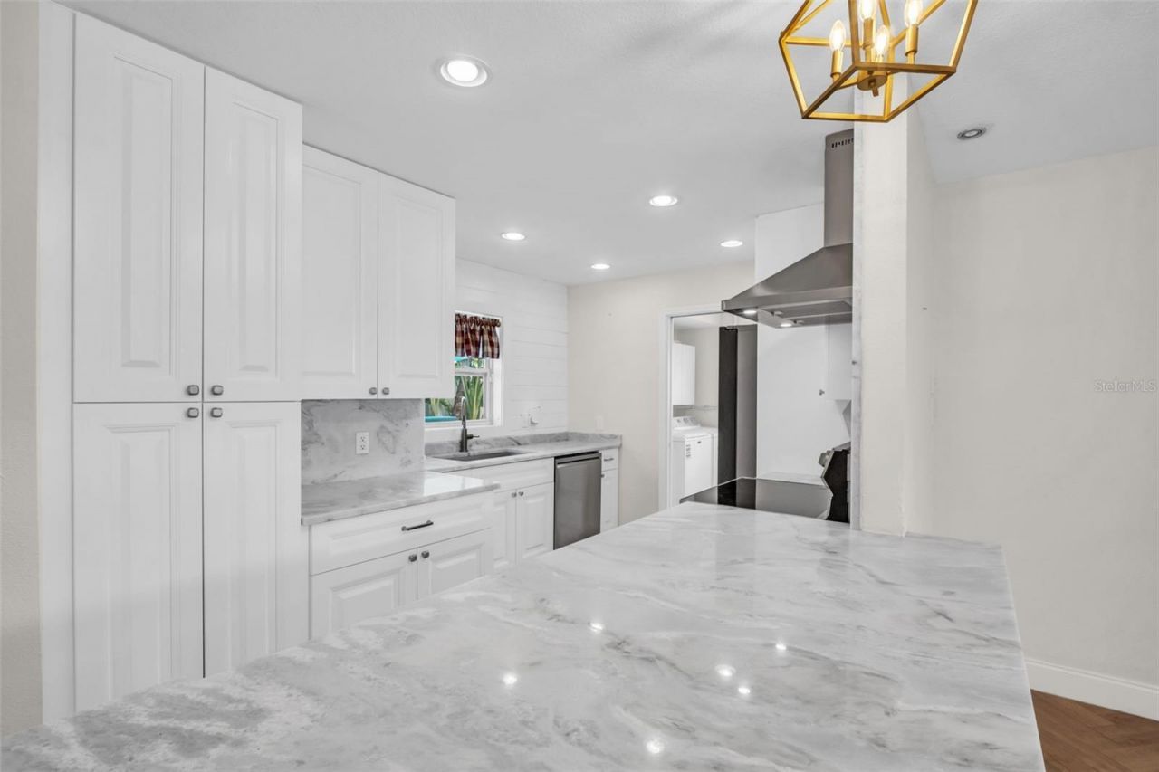 3361 59th Street N, Saint Petersburg, FL 33710 Photo