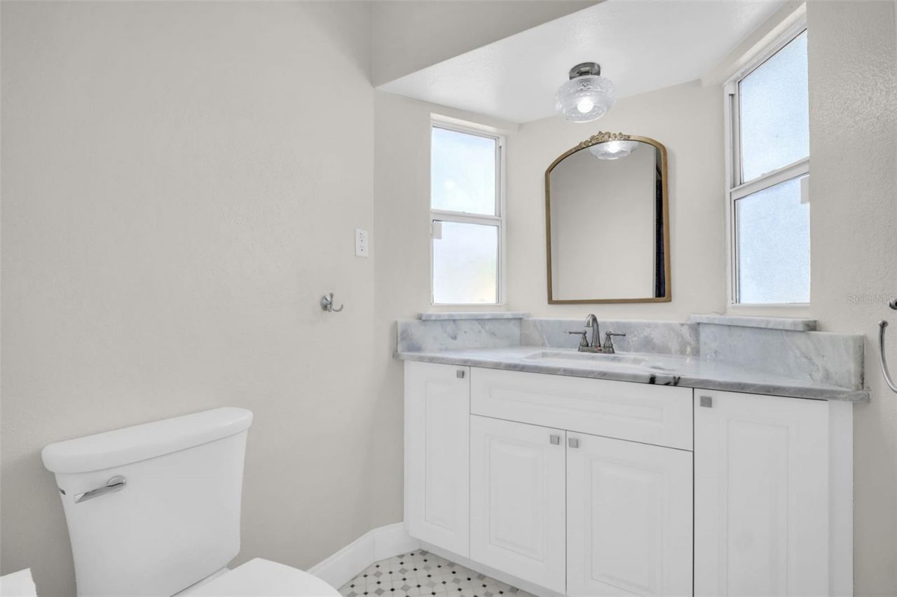 3361 59th Street N, Saint Petersburg, FL 33710 Photo