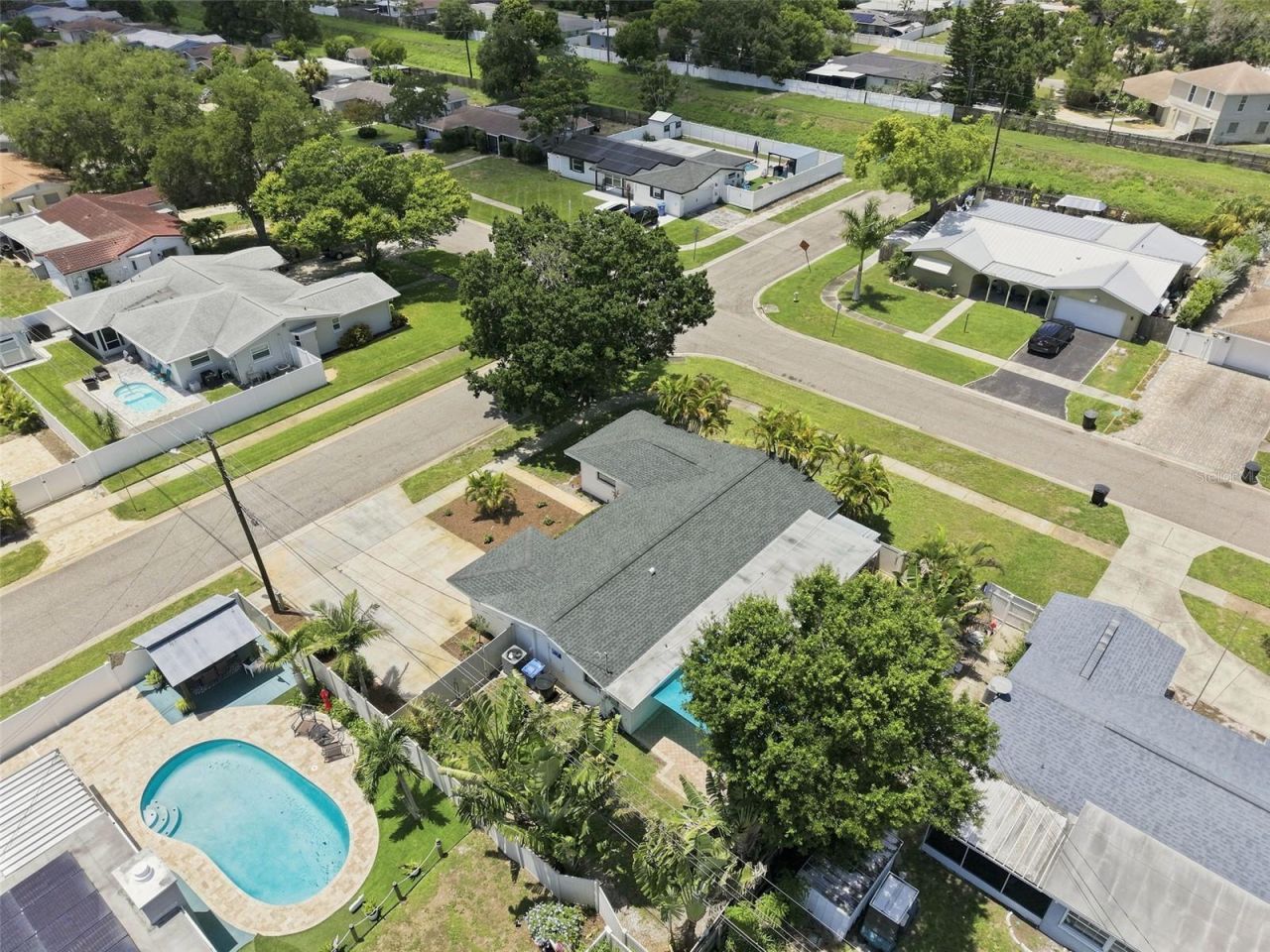 3361 59th Street N, Saint Petersburg, FL 33710 Photo