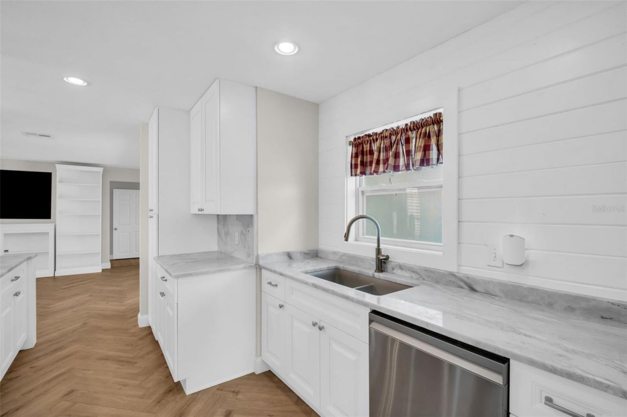 3361 59th Street N, Saint Petersburg, FL 33710 Photo