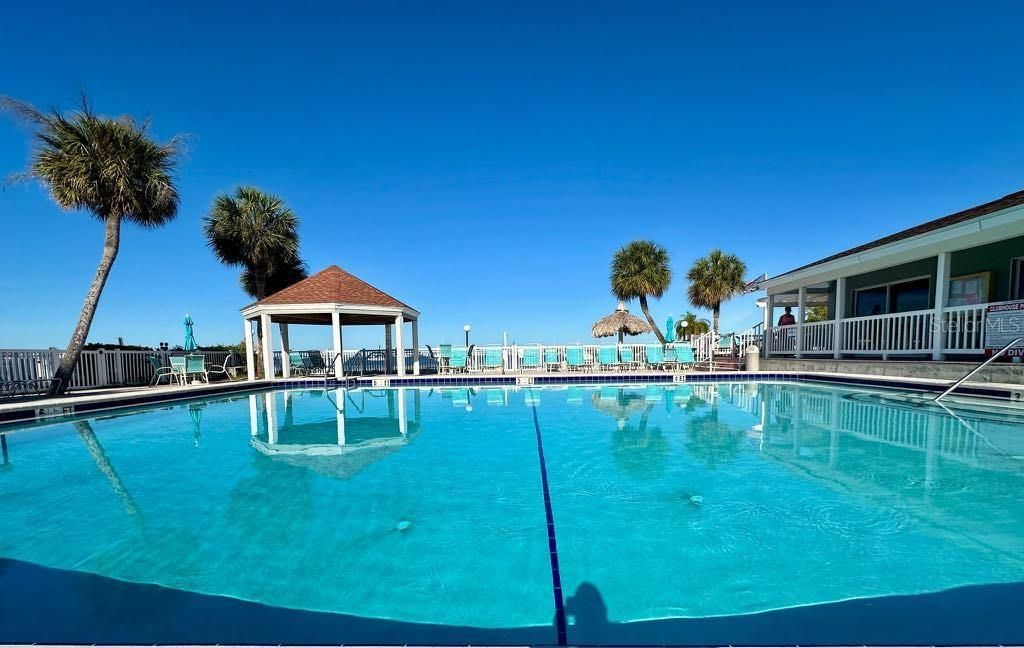 3595 41st Lane S, Unit J, Saint Petersburg, FL 33711 Photo