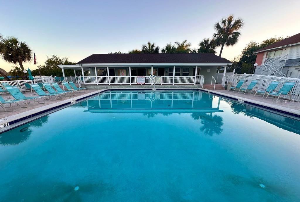 3595 41st Lane S, Unit J, Saint Petersburg, FL 33711 Photo