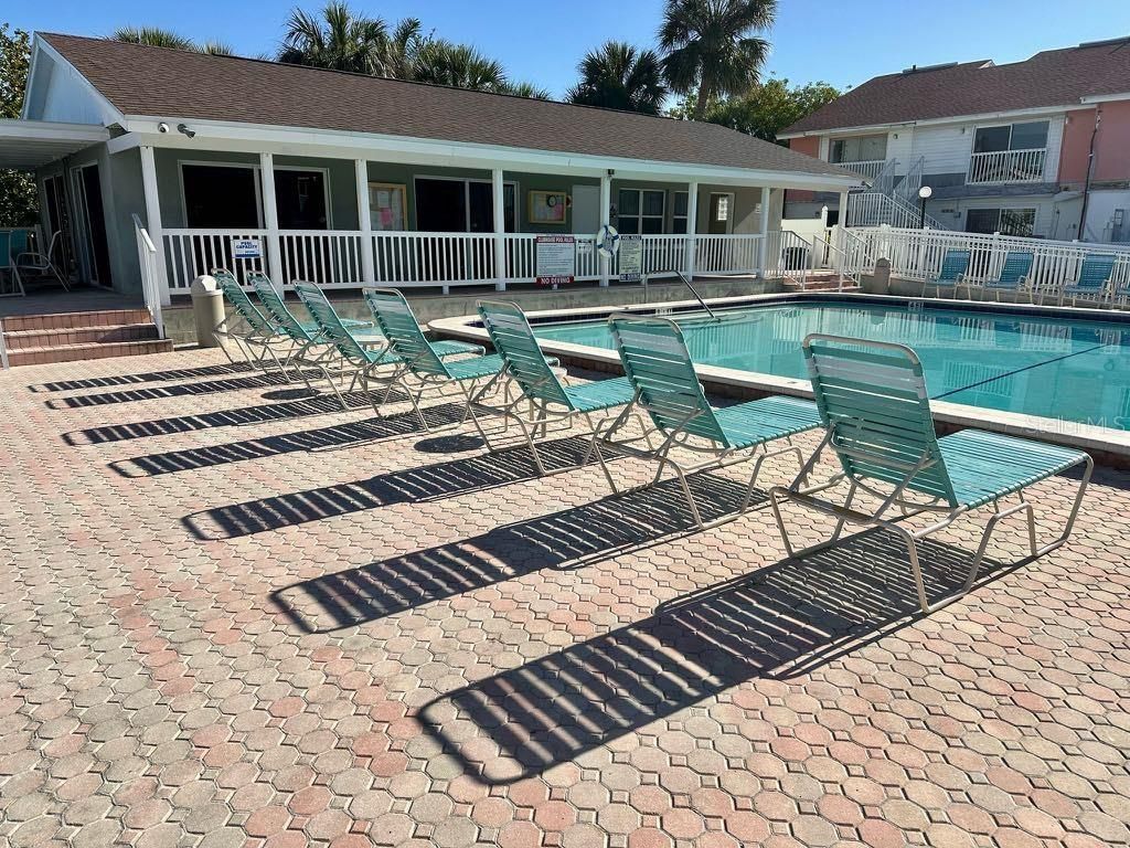 3595 41st Lane S, Unit J, Saint Petersburg, FL 33711 Photo
