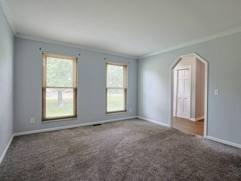 5702 Desertgold Drive, Colerain Township, OH 45247 Photo 5