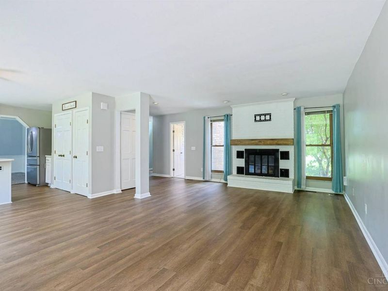 5702 Desertgold Drive, Colerain Township, OH 45247 Photo 7