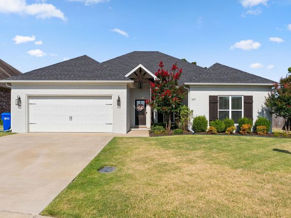 1875 Mullberry , Conway, AR 72034