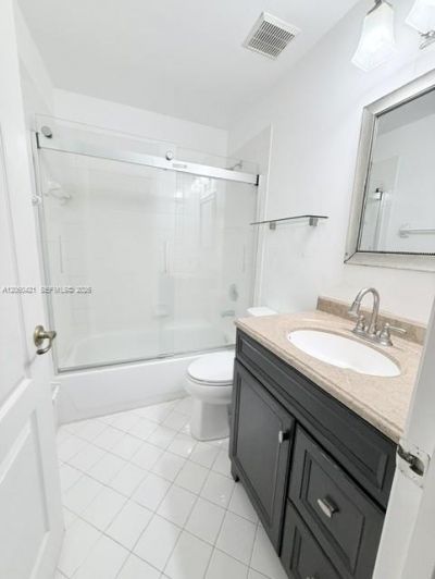11612 NW 50th Ter, Unit 11612, Doral, FL 33178 Photo