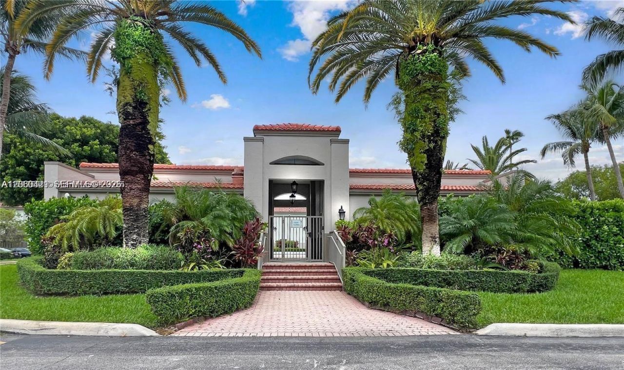 11612 NW 50th Ter, Unit 11612, Doral, FL 33178 Photo