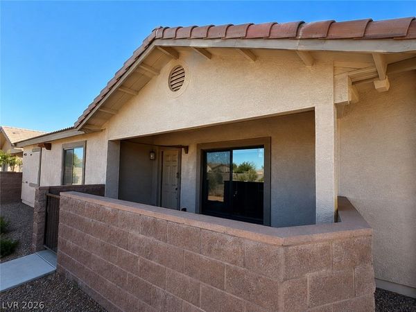 2050 N Los Feliz Street , Unit 102, Las Vegas, NV 89156