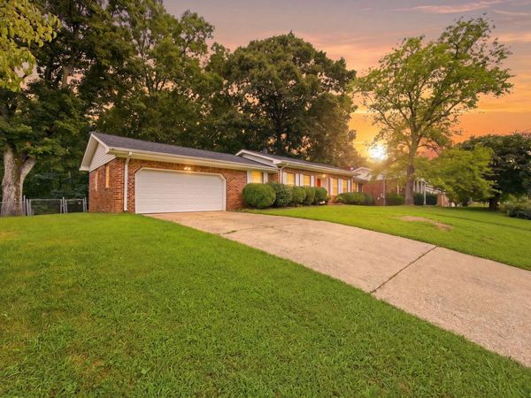 9216 Charbar Circle, Chattanooga, TN 37421
