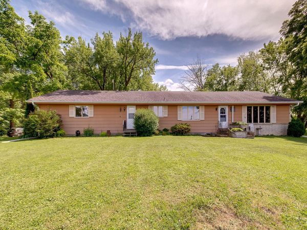 10760 100th Street W, Montgomery, MN 56069