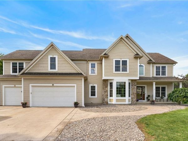 11 Grey Wolf Drive , Spencerport, NY 14559