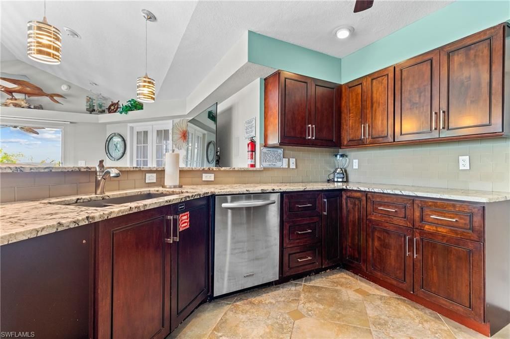 17750 Rebecca Ave, Fort Myers Beach, FL 33931 Photo