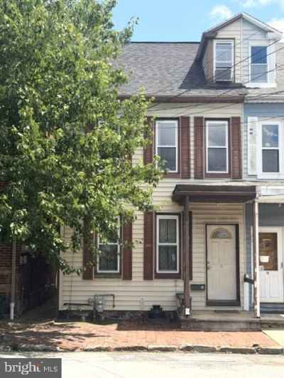 17 S PINE STREET, MARIETTA, PA 17547