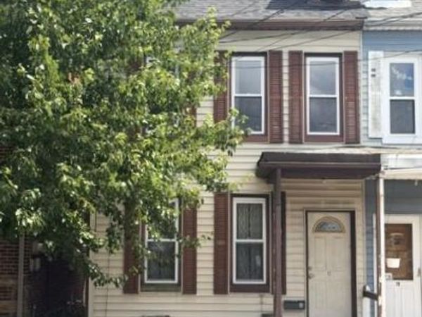 17 S PINE STREET, MARIETTA, PA 17547
