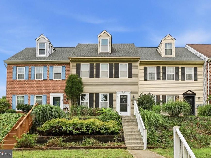 22 Pennwick Drive , Lititz, PA 17543 Main Photo
