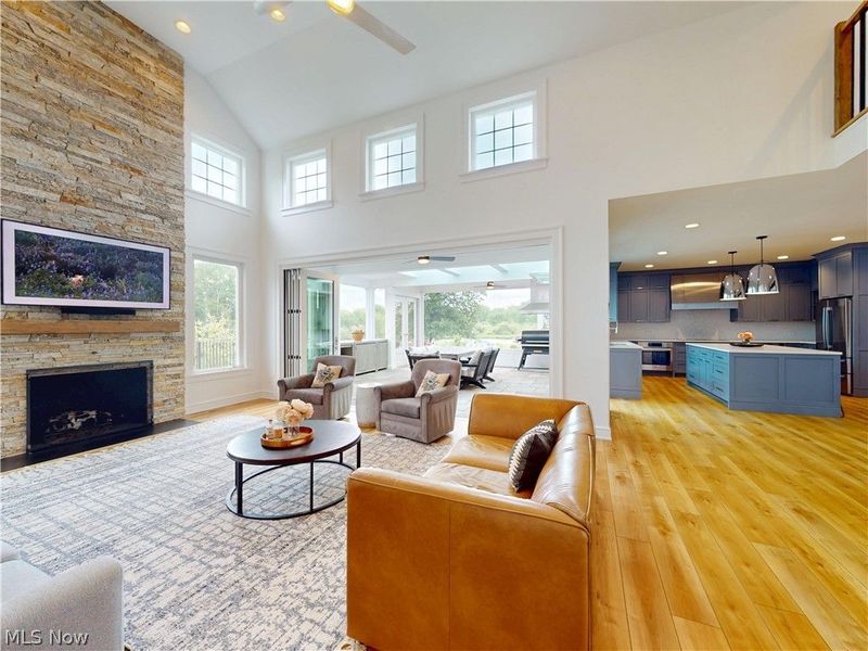 9830 Greenway Trail, Chagrin Falls, OH 44023 Photo 10