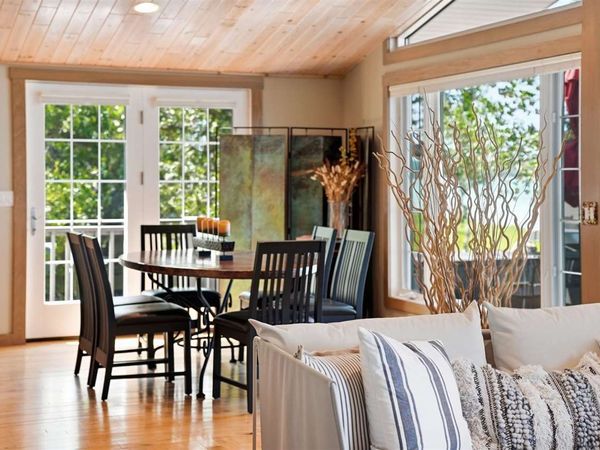 8463 Sturgeon Bay Drive, Harbor Springs, MI 49740
