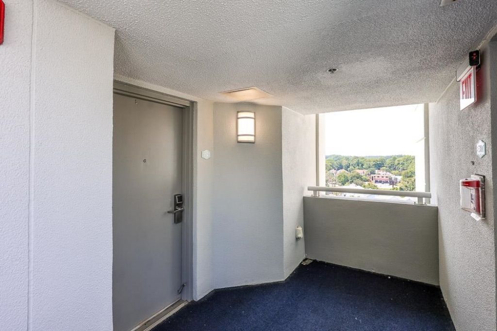 5200 N Ocean Blvd. Photo 25