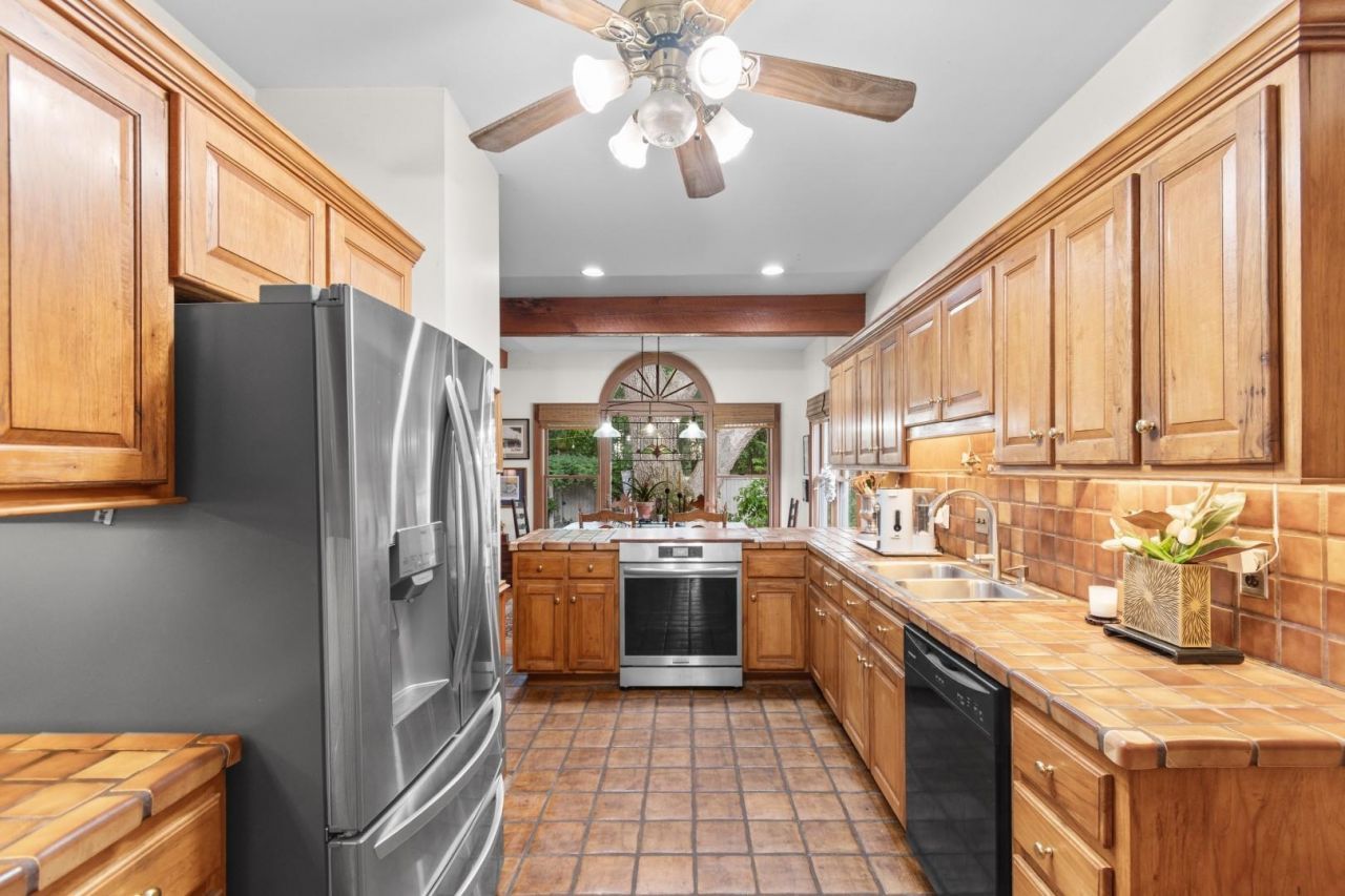 5455 Huntington Marsh Rd. Photo 9