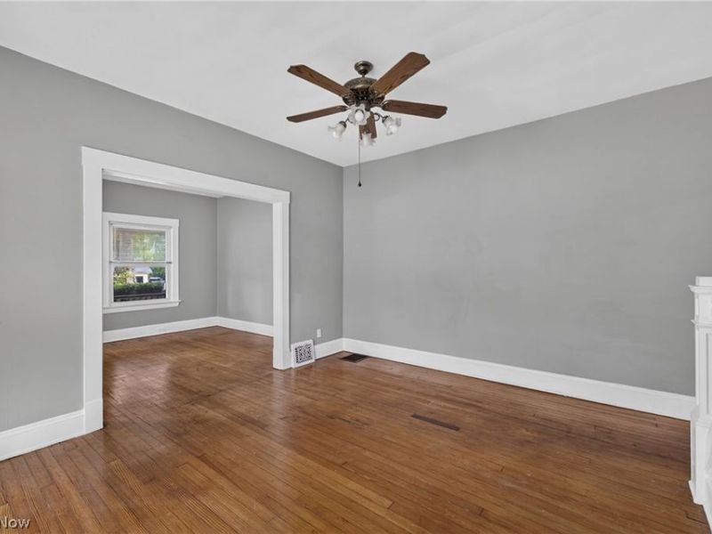 4103 Cypress Avenue , Cleveland, OH 44109 Photo 10