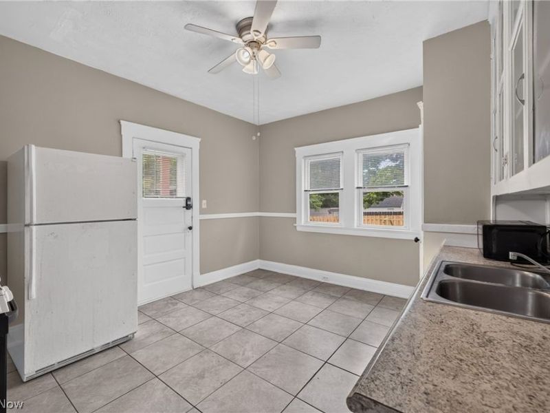4103 Cypress Avenue , Cleveland, OH 44109 Photo 13