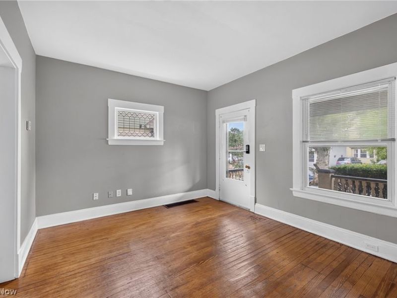 4103 Cypress Avenue , Cleveland, OH 44109 Photo 7