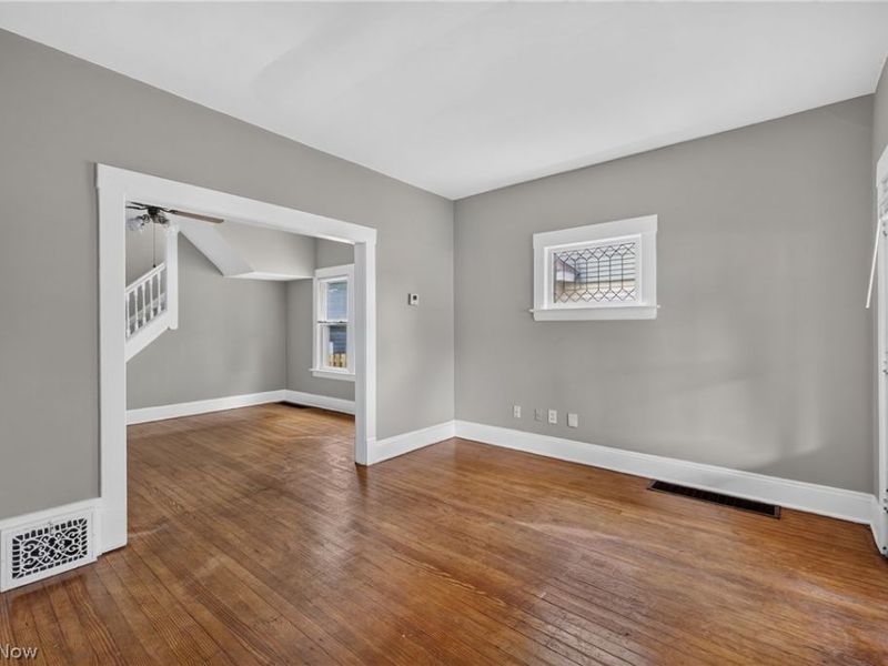 4103 Cypress Avenue , Cleveland, OH 44109 Photo 8