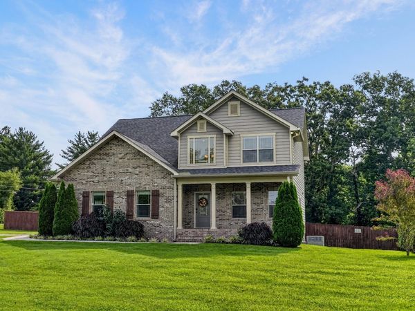 2290 Boyd Farris Rd , Cookeville, TN 38506