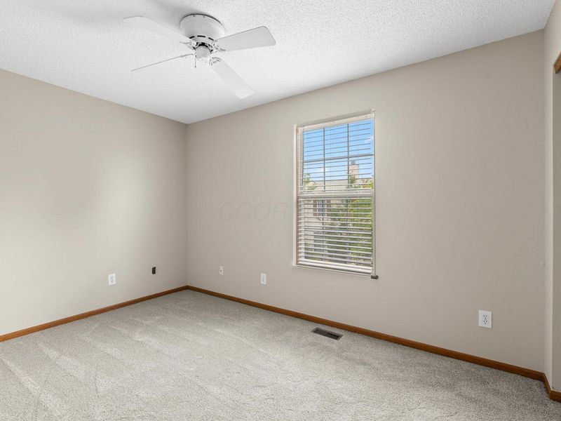 5726 Snow Drive, Unit 128D, Hilliard, OH 43026 Photo 15