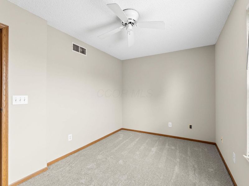 5726 Snow Drive, Unit 128D, Hilliard, OH 43026 Photo 16