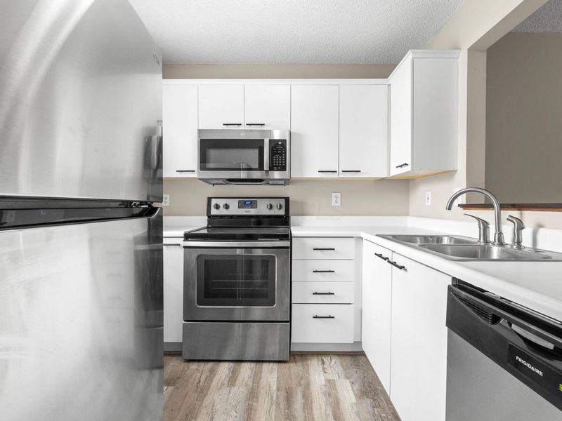 5726 Snow Drive, Unit 128D, Hilliard, OH 43026 Photo 7
