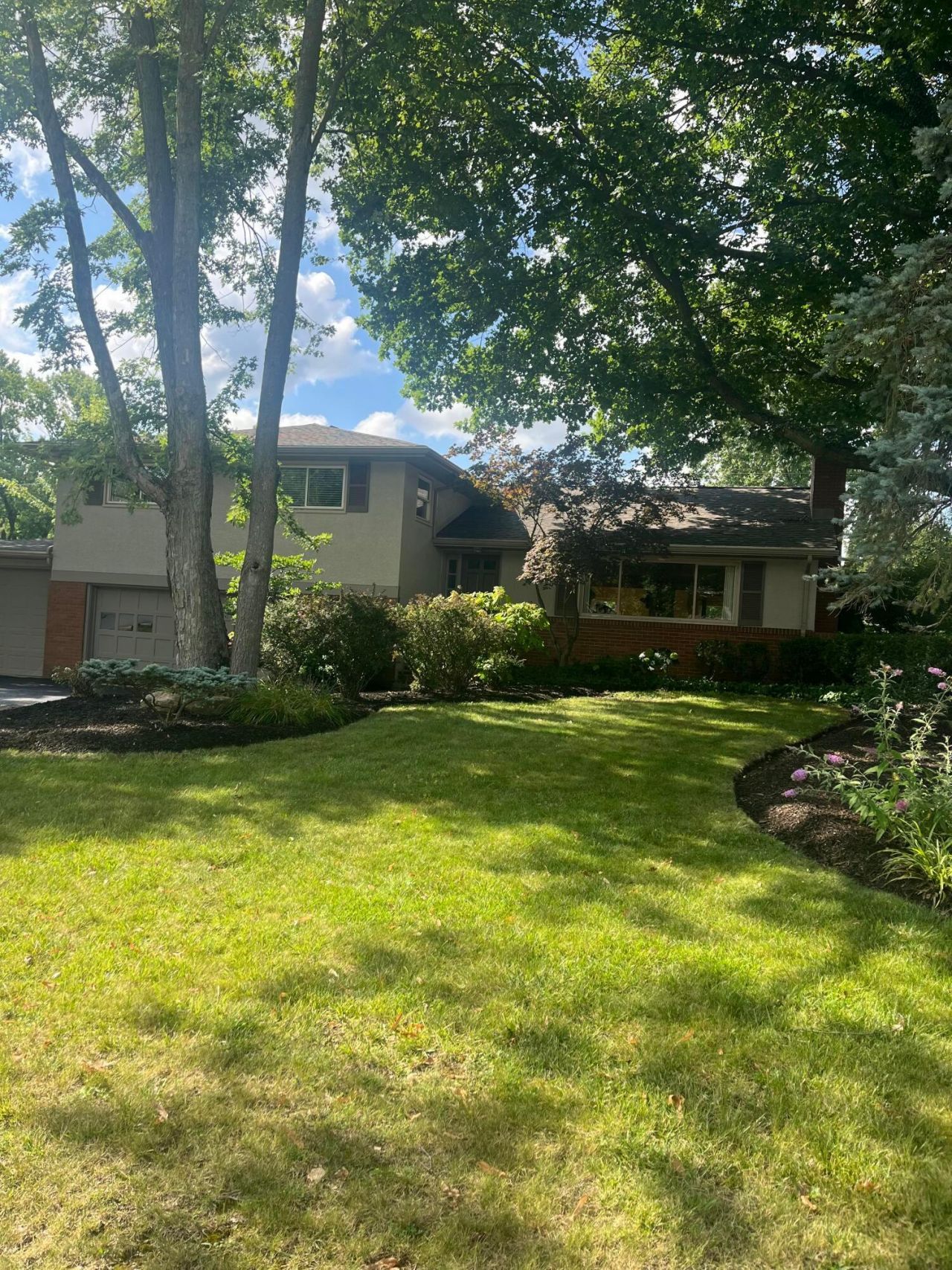 2115 Haviland Road, Columbus, OH 43220 Main Photo