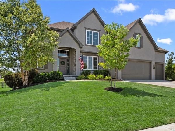 17200 Melrose Street, Overland Park, KS 66221