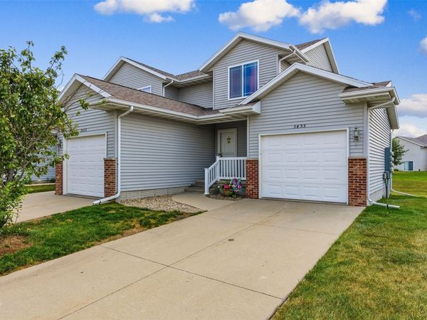 3453 Laurel Lane, Marion, IA 52302