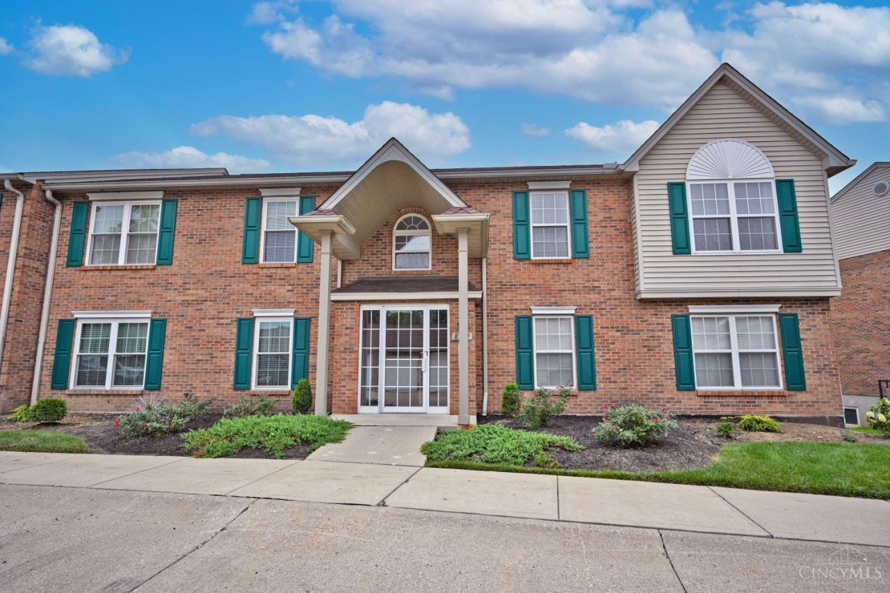 8784 Carrousel Park Circle, Unit 128, Colerain Township, OH 45251 Main Photo