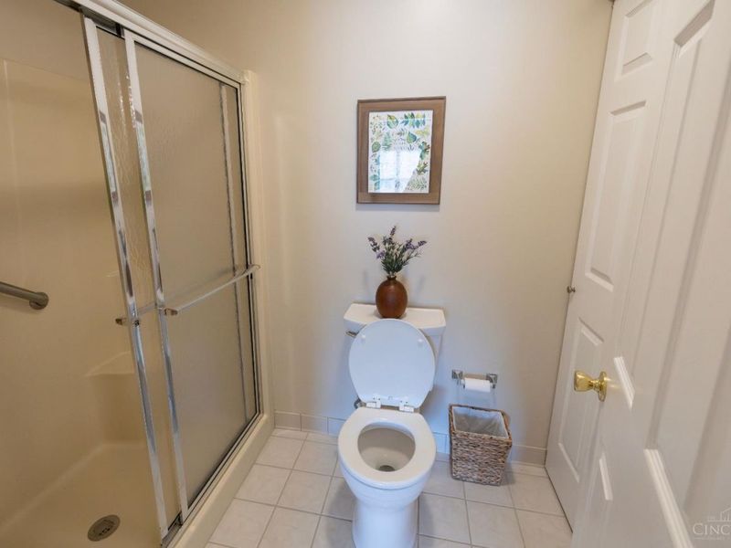 8784 Carrousel Park Circle, Unit 128, Colerain Township, OH 45251 Photo 24