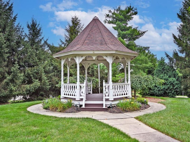 8784 Carrousel Park Circle, Unit 128, Colerain Township, OH 45251 Photo 39