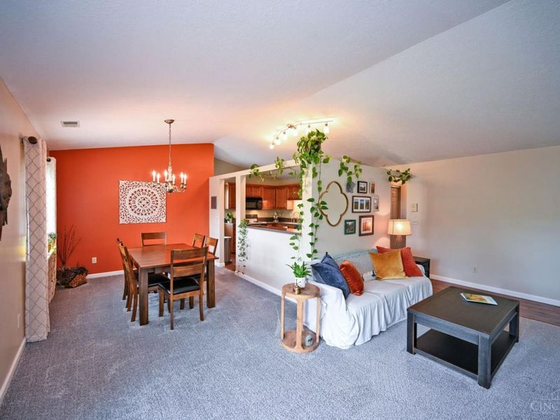 8784 Carrousel Park Circle, Unit 128, Colerain Township, OH 45251 Photo 9