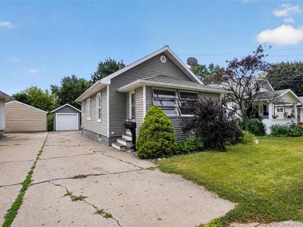 335 Filley Street, Lansing, Mi 48906