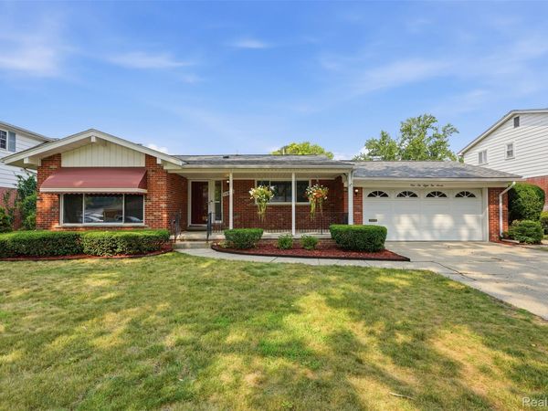 16827 Surrey Street, Livonia, Mi 48154