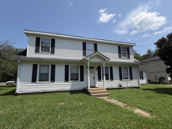 724 Fairview Ave , Murfreesboro, TN 37130