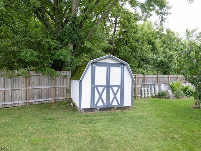 445 Blossom Circle , Tallmadge, OH 44278 Photo 48