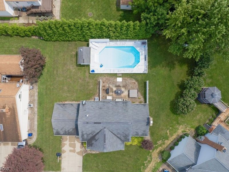 445 Blossom Circle , Tallmadge, OH 44278 Photo 5