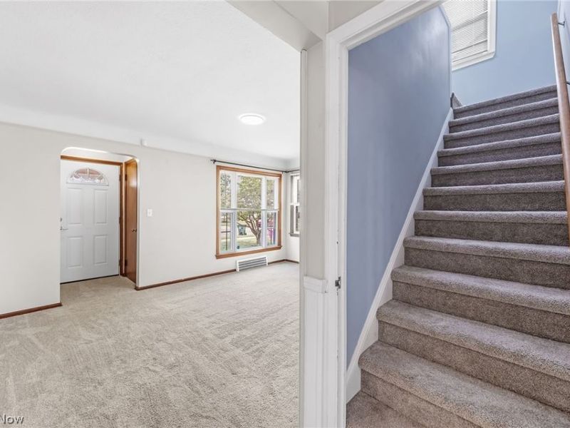 8003 Bertha Avenue, Parma, OH 44129 Photo 15