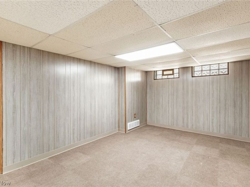 8003 Bertha Avenue, Parma, OH 44129 Photo 21